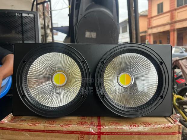 Blinder Minibrut Duo, 2x100w Led 2in1 Cob Light · Photo 1