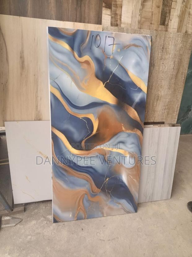 Tiles And Moore · Photo 2