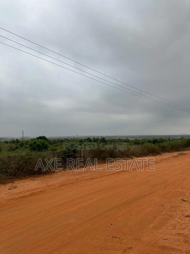 Well Planned> Estate Full Plots at Prampram · Photo 1