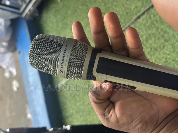 SKM 9000 Sennheiser 2in1 Microphone · Photo 4