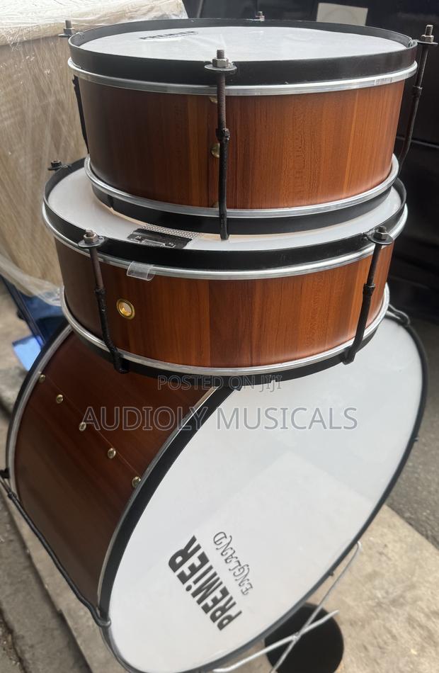 Premier Parade Drum 3- Set · Photo 1