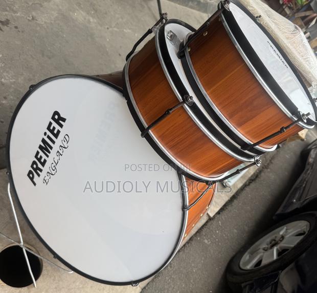 Premier Parade Drum 3- Set · Photo 2