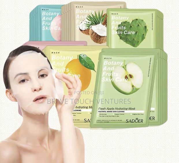 Sadoer Moisturizing Hydrating Face Mask - 10 Packs Variety · Photo 1