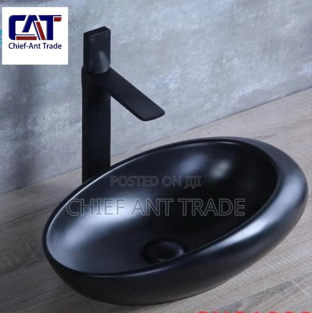 Countertop / Pedicure Basin F3654 · Photo 1