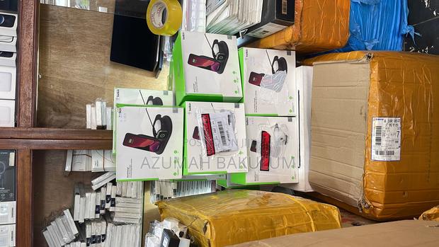 Belkin 3-in-1 Wireless Charger · Photo 1