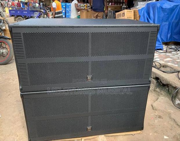 RCF V218-S Passive Bass Reflex Subwoofers. · Photo 1