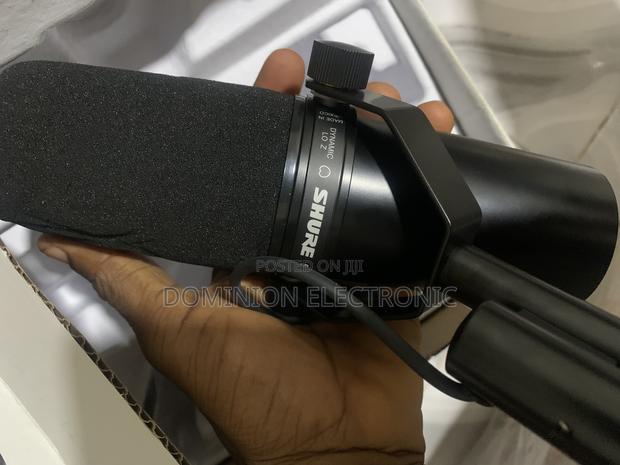 Sm 7b Studio Microphone · Photo 1