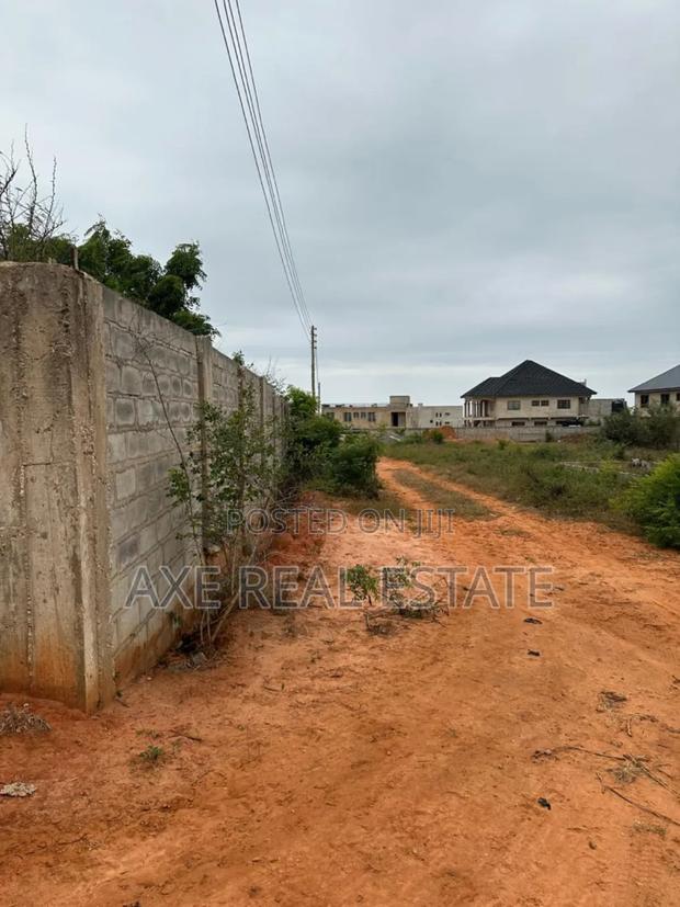 Exclusive! Quick Two Week Promo / Plots at Prampram · Photo 1