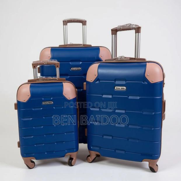 Plastic Travelling Bags 3in1 (Valise) · Photo 3