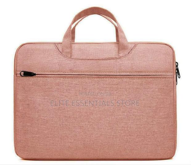 High Quality Multipurpose and Multifunctional Laptop Bags · Photo 2