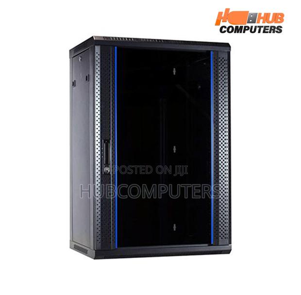 Aico 18u Rack Cabinet · Photo 2