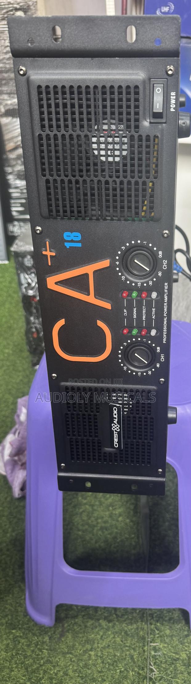 Ca 18+ Bass Amplifier · Photo 1