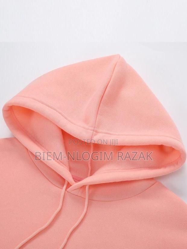 High Quality Plain Hoodies Available in Stock · Photo 6