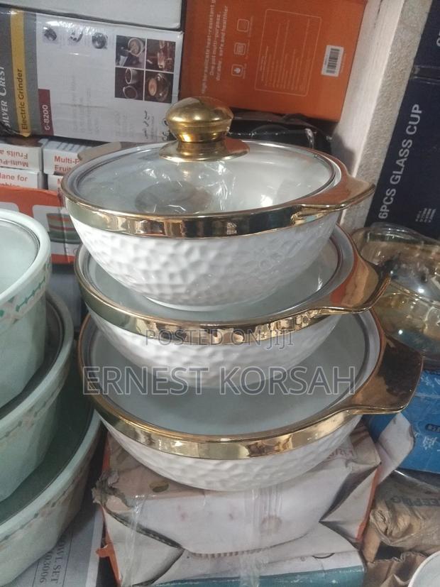 3 Sets Ceramic Gold Design Bowls With Covers · Photo 1