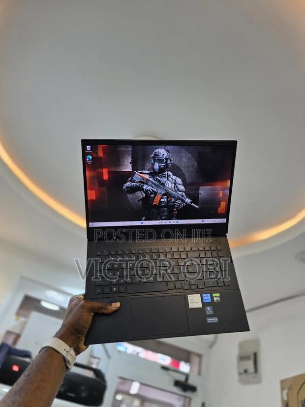 Laptop HP Omen 16 16GB Intel Core I7 SSD 512GB · Photo 2