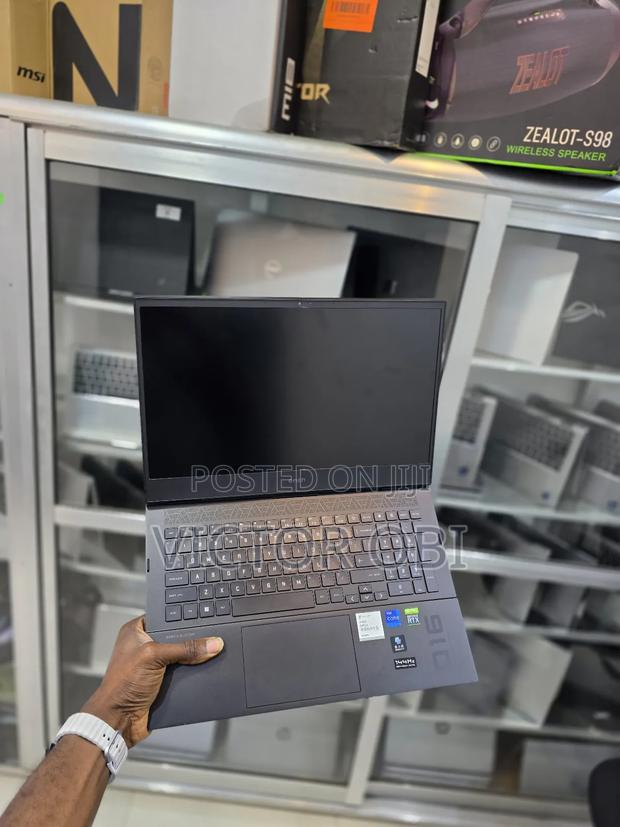 Laptop HP Omen 16 16GB Intel Core I7 SSD 512GB · Photo 6