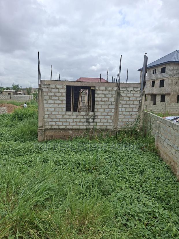 Half Land at Pokuase Ablekuma Highway for Sale · Photo 3