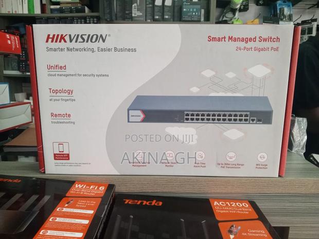 Hikvision 24 Port Gigabit Smart Managed Poe Switch Ds-3e1526p-Ei/M · Photo 1
