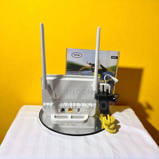 MTN Universal Broadband 4g Router+ Back Up Battery - White · Photo 1