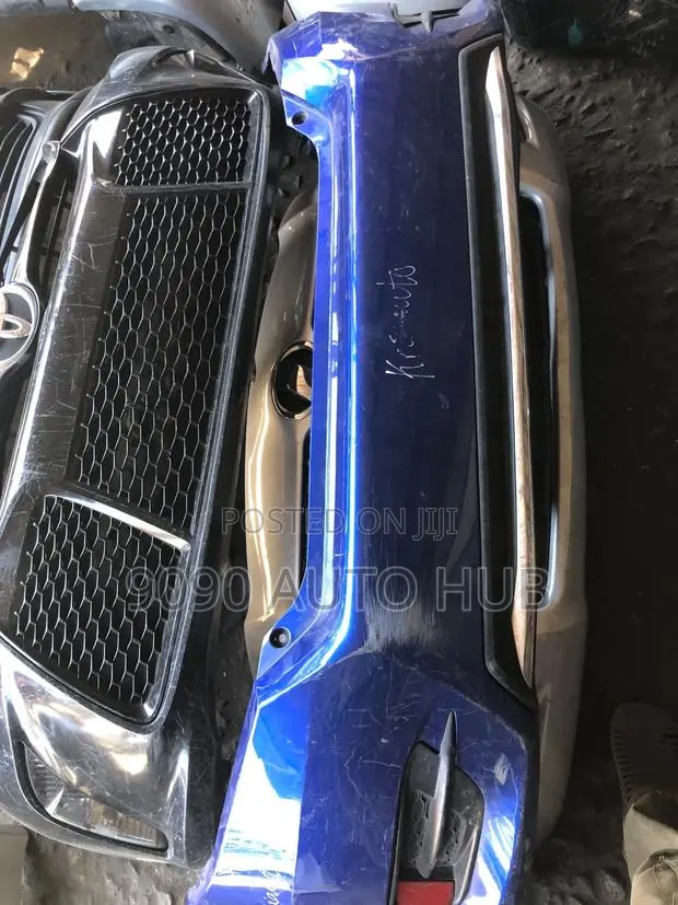 Honda Civic 2018, 2019, 2020 Back Bumper – Premium | Foreign Used · Photo 1
