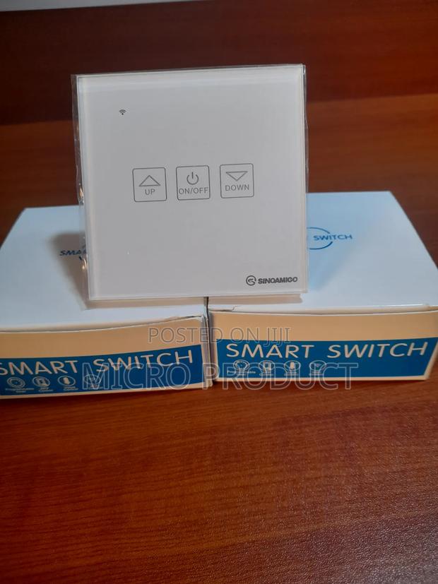 Smart Wall Switch · Photo 3