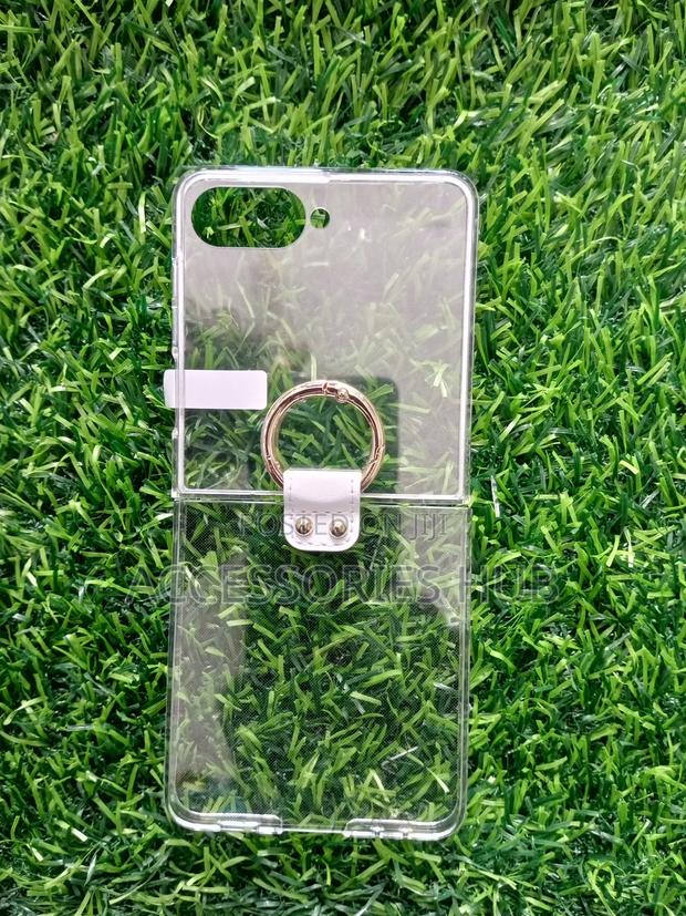Samsung Z Flip 7 Transparent Cases With Protector and a Ring · Photo 2