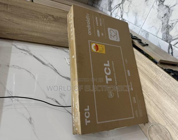 Durable and Best TCL Tv Smart 32 Inches S5400 (32s5400) · Photo 1