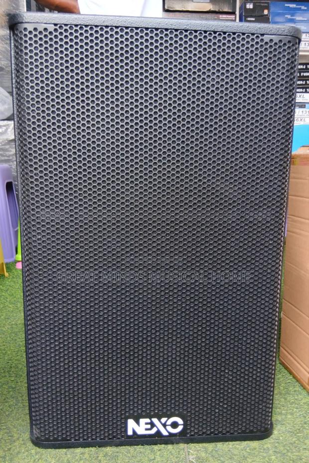 Nexo 15inches Stage Monitor · Photo 1