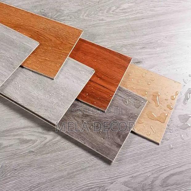 Premium SPC/LVT 6mm PVC Tiles · Photo 2