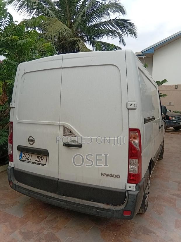 Nissan NV200 2014 White · Photo 2