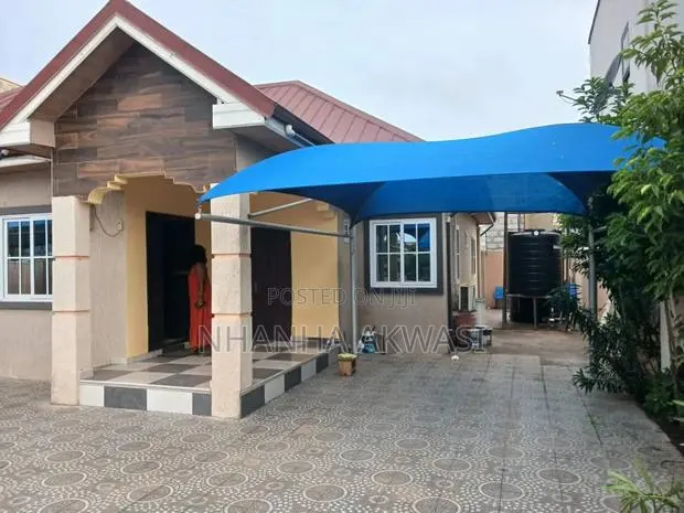 3bdrm House in Lashibi, Accra Metropolitan for rent · Photo 1