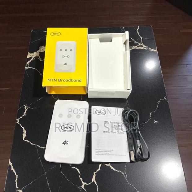 Universal Pocket Mifi With a Screen Display for Mtn, Vodafone Black · Photo 1