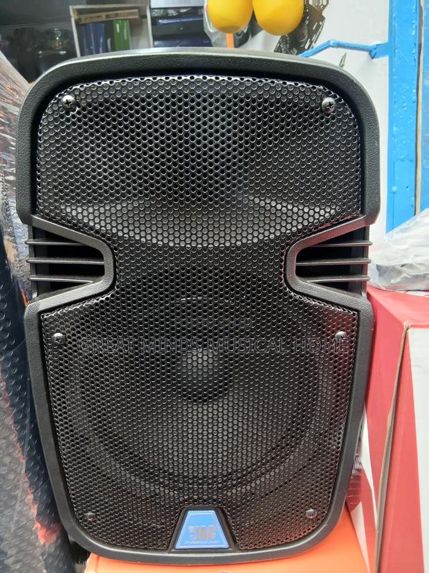 Jac 8" Rechargeable Speakers · Photo 1
