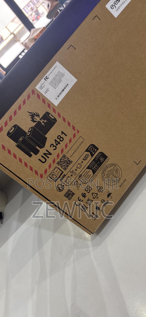 New Laptop HP Envy 14 32GB Intel Core Ultra 7 SSD 1T · Photo 1