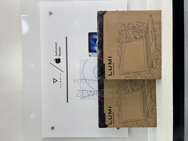 New Laptop 16GB AMD Ryzen 7 SSD 1T · Photo 1
