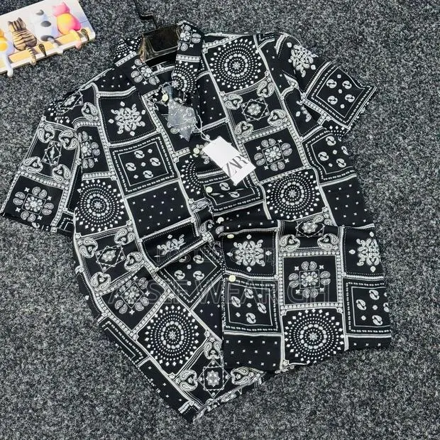 Original Zara Shirt · Photo 1
