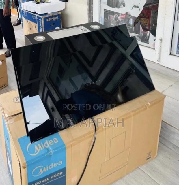 Extremely Classic Midea 90cm Built in Tempered Glass Hob(Black) · Photo 1