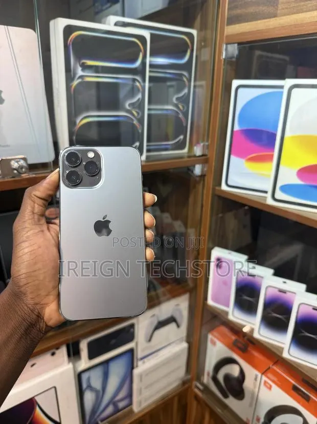 Apple iPhone 13 Pro Max 512 GB Black · Photo 1