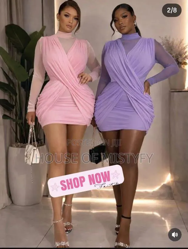 Ladies Short Gown · Photo 1