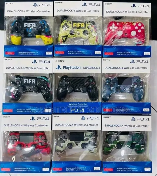 Ps4 Game Controllers · Photo 1