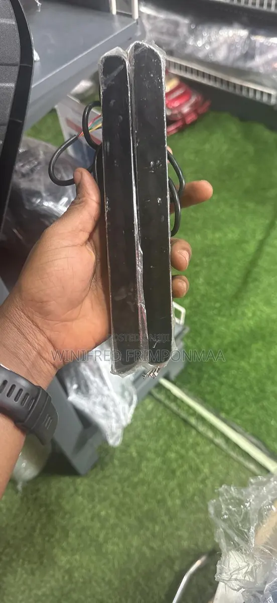 Honda CRV 2020,2021,2022,2023 Back Reflector · Photo 1