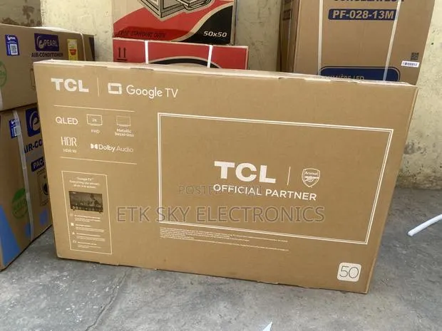 50s5k TCL 50” Smart Qled Tv · Photo 1
