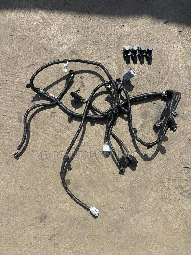 Toyota RAV4 Front Parking Sensor 2019-2025 · Photo 1