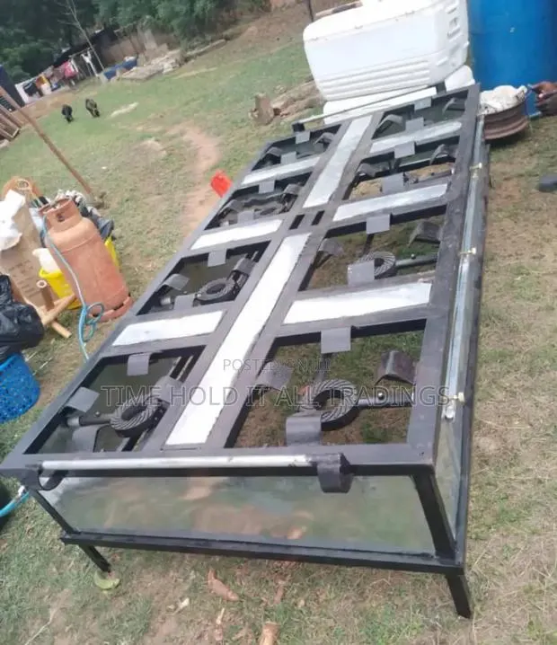 Commercial Gas Stove for Restaurant Used and Other Cooking · Photo 1