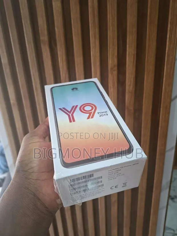 New Huawei Y9 Prime 2019 128 GB Black · Photo 1