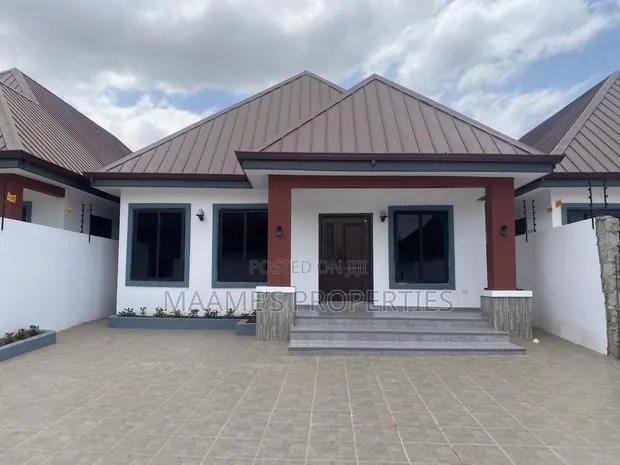 3bdrm House in Oyarifa for sale · Photo 1