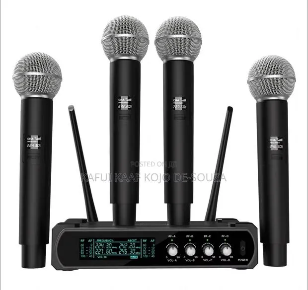 Wireless Microphones 4-in-1 · Photo 1