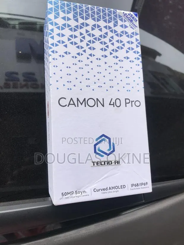 New Tecno Camon 40 Pro 4G 256 GB Black · Photo 1