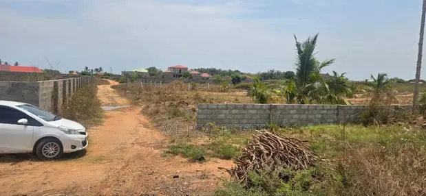 Executive Plots Developed - Prampram · Photo 1