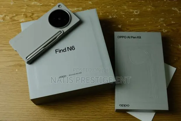 New Oppo Find N6 512 GB White · Photo 1